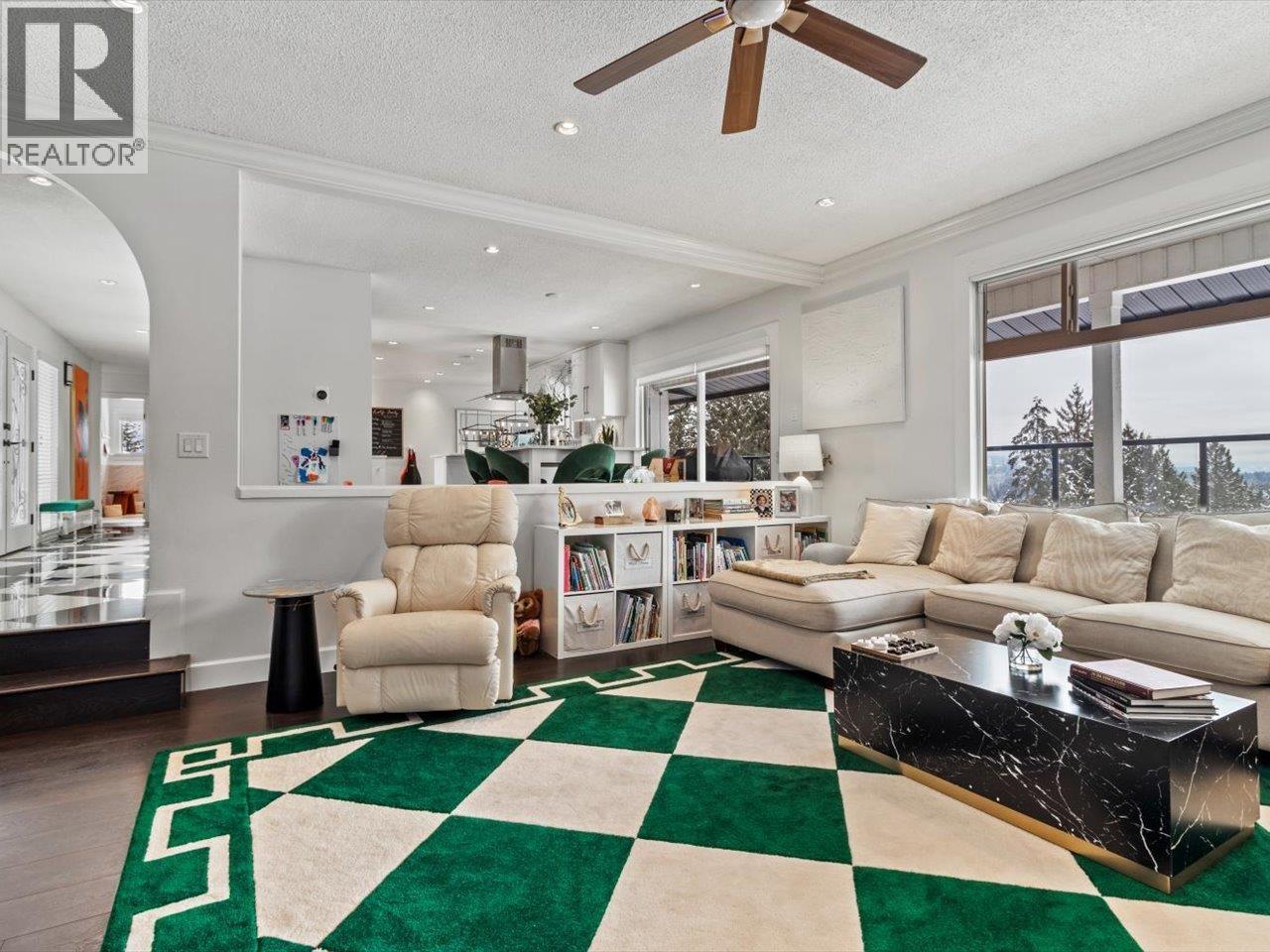 1001 Palmdale Street, Coquitlam, British Columbia  V3C 3R3 - Photo 6 - R2995652