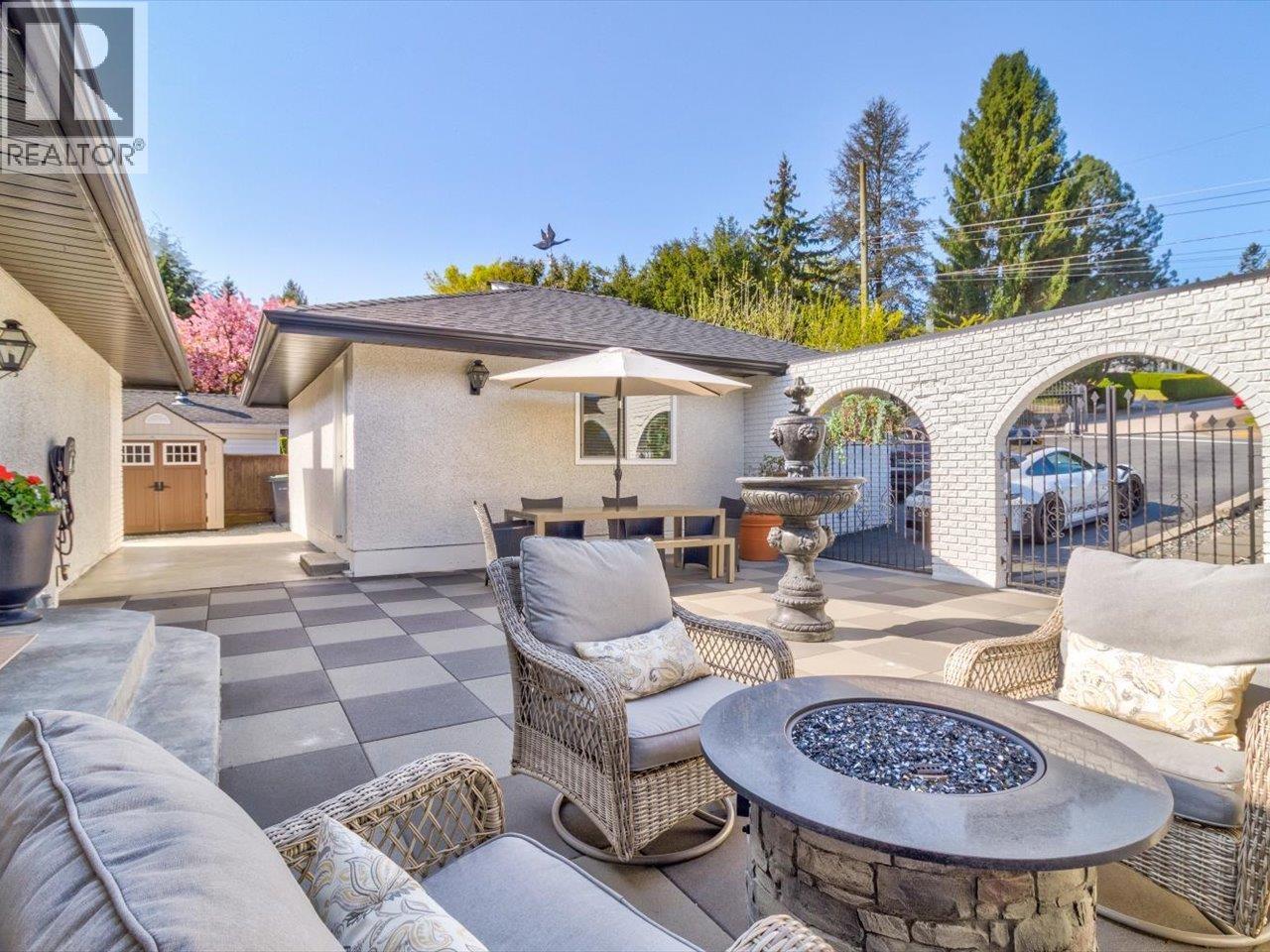 1001 Palmdale Street, Coquitlam, British Columbia  V3C 3R3 - Photo 25 - R2995652