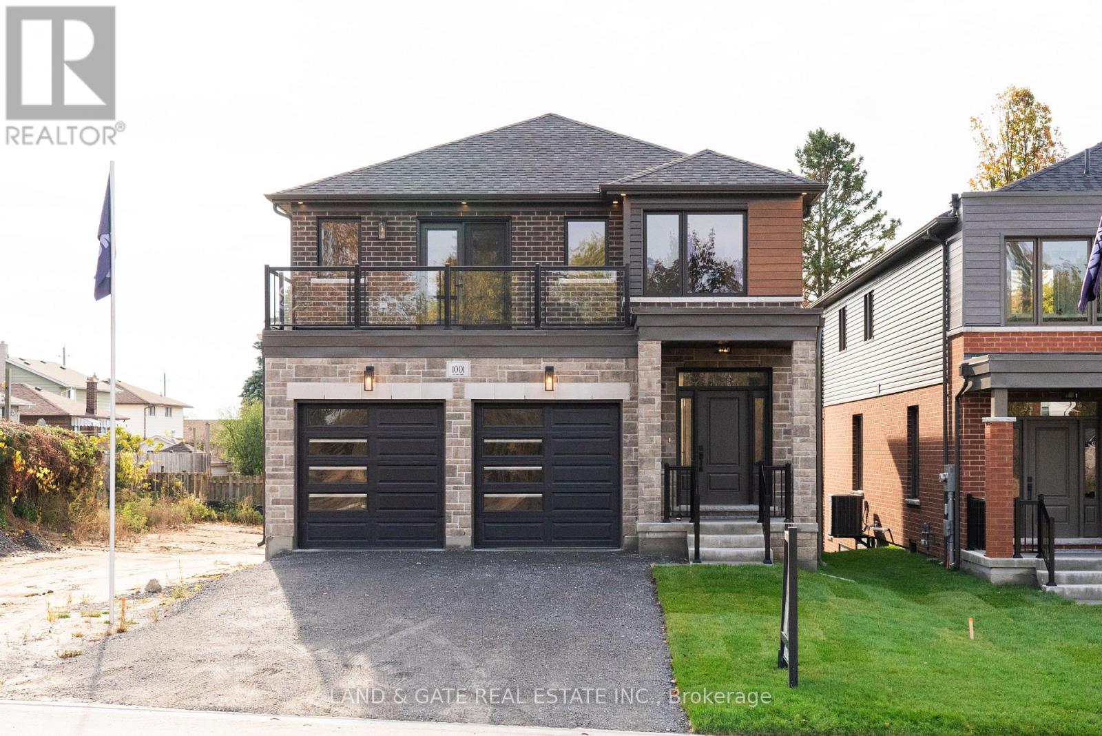 Property at 985 QUEENSDALE AVENUE image 1