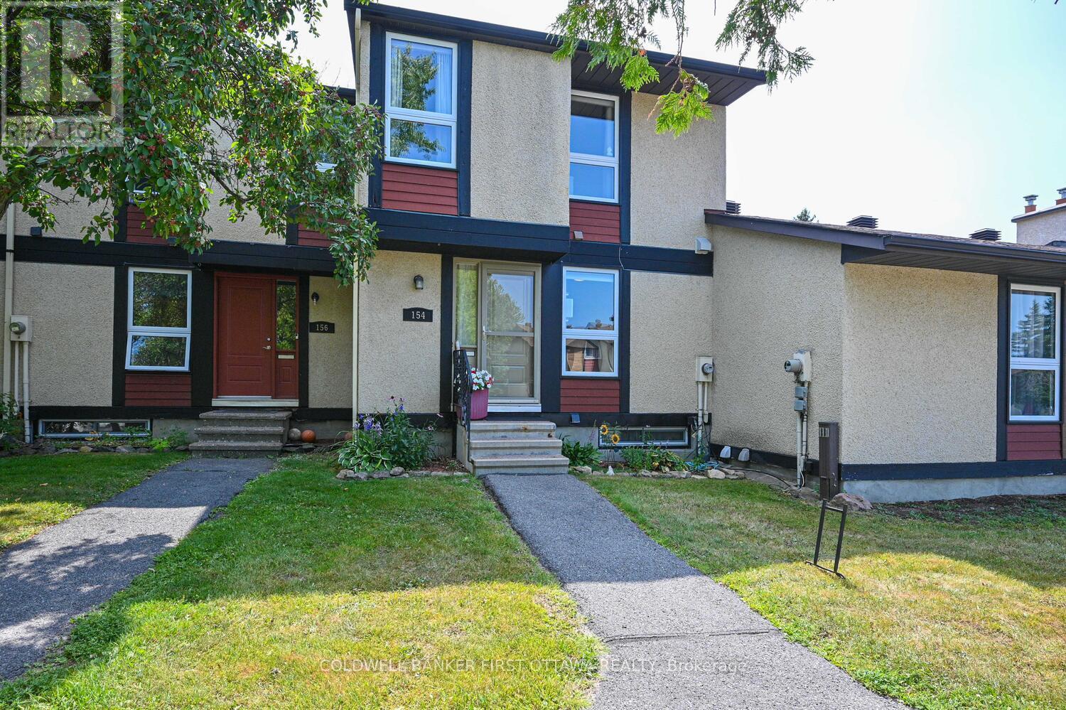 Property at 154 MCCLINTOCK WAY image 2