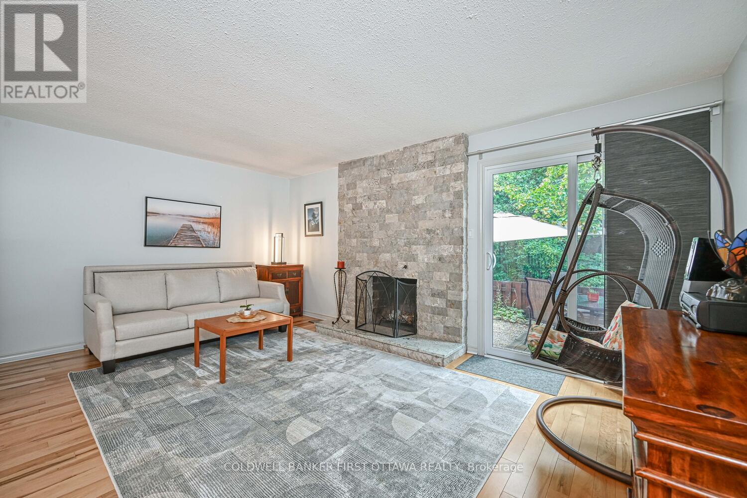 Property at 154 MCCLINTOCK WAY image 5