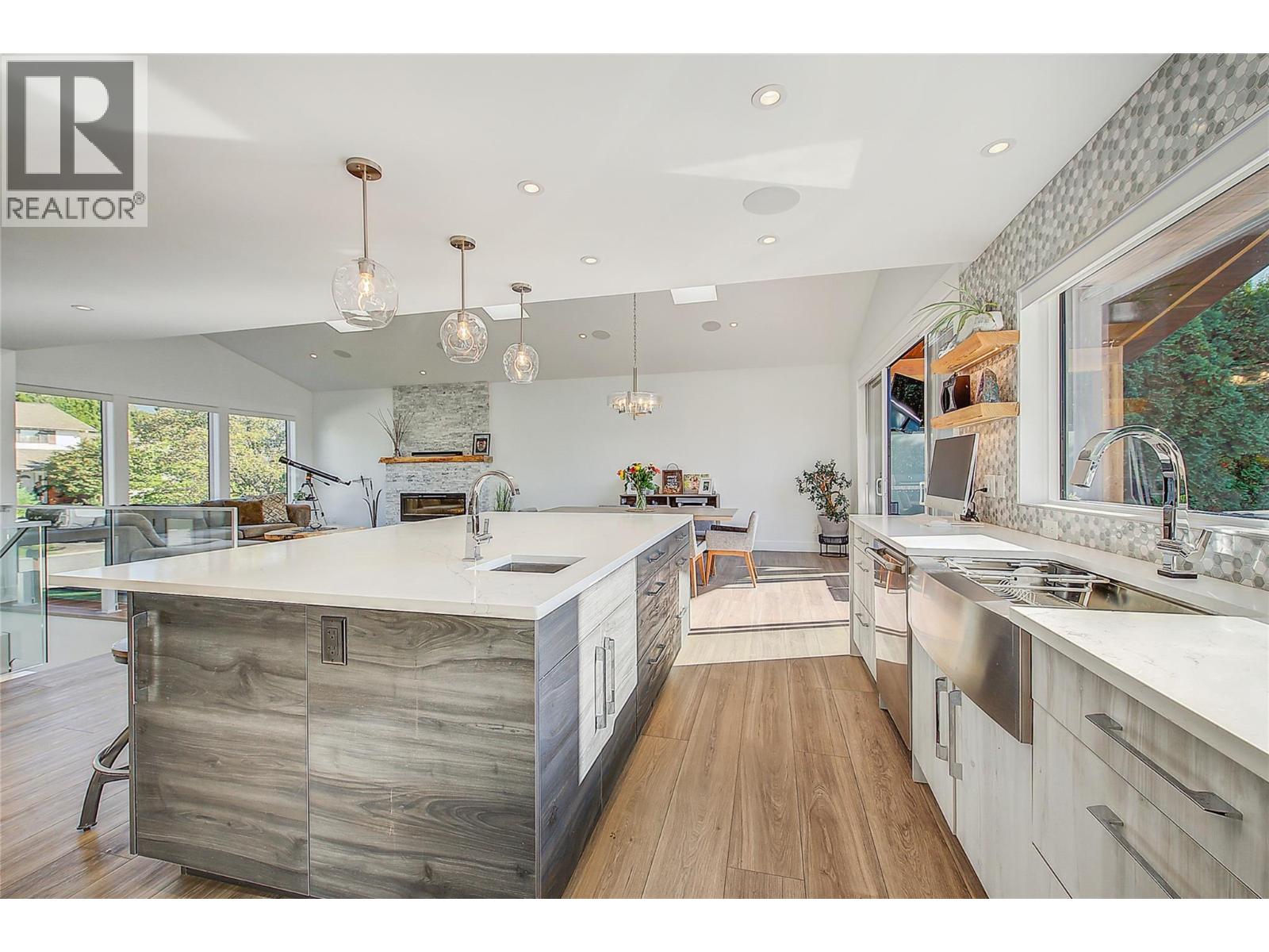 4354 Kensington Drive, Kelowna, British Columbia  V1W 2L8 - Photo 8 - 10359084