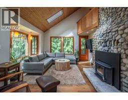 4225 3A Highway, nelson, British Columbia