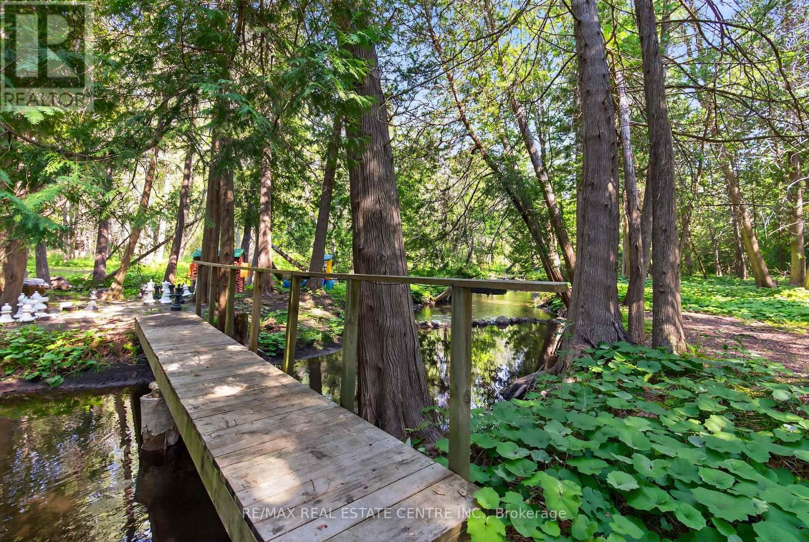 16 Cedar Lane, Mono, Ontario  L9W 6C8 - Photo 46 - X12342984