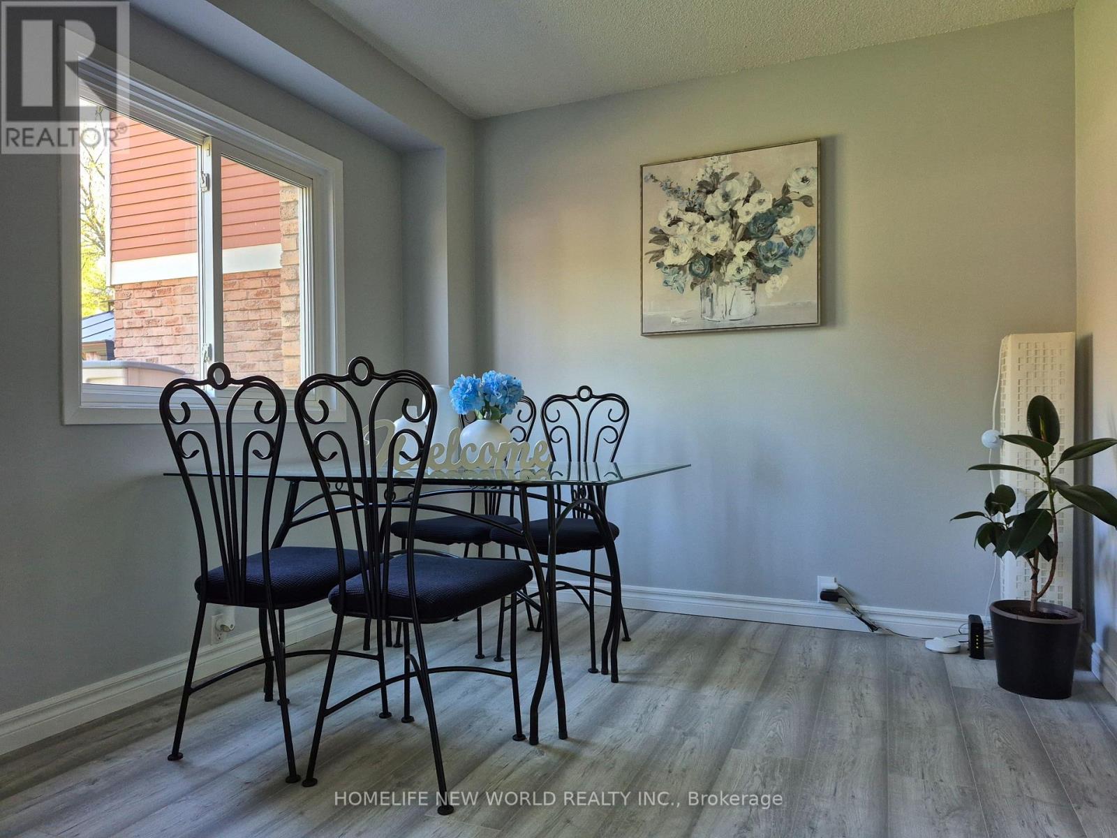 88 Madsen Crescent, Markham, Ontario  L3R 4P3 - Photo 5 - N12342952