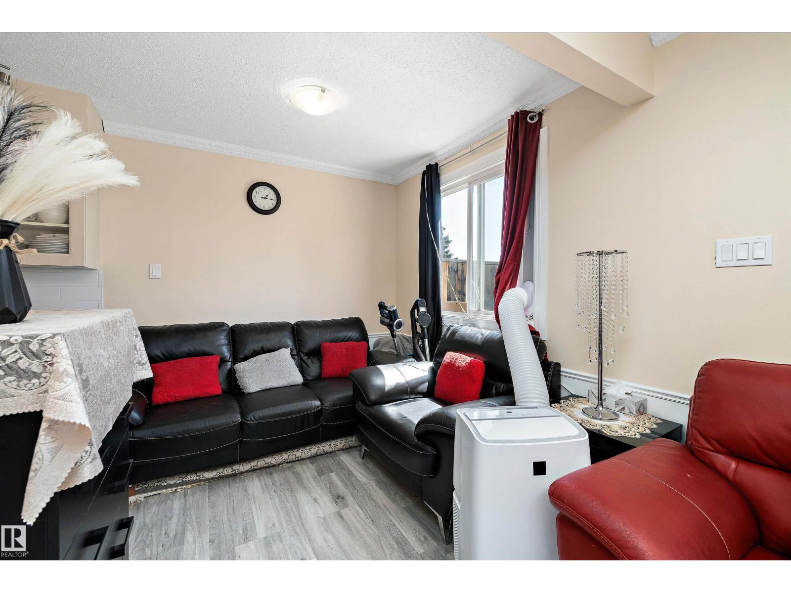 127 Cornell Co Nw, Edmonton, Alberta  T5C 3C3 - Photo 14 - E4452781