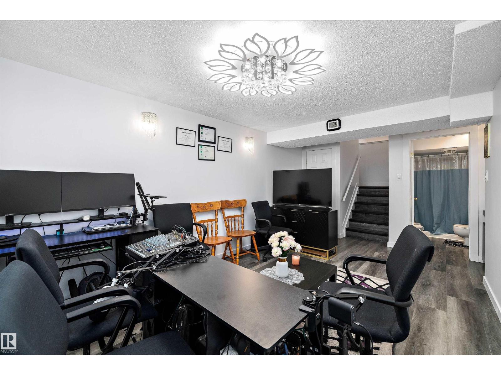 127 Cornell Co Nw, Edmonton, Alberta  T5C 3C3 - Photo 29 - E4452781