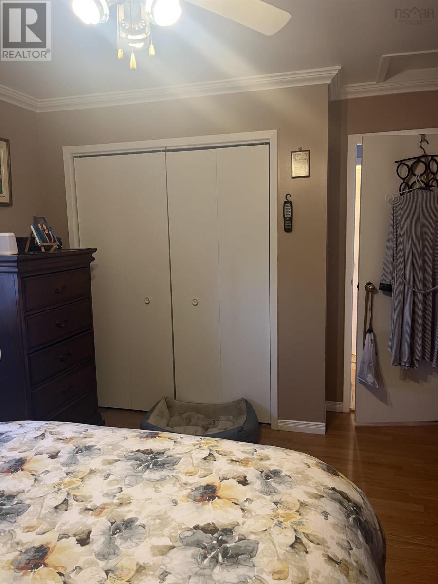 2 Cyrus Street, Glace Bay, Nova Scotia  B1A 6J7 - Photo 12 - 202512519