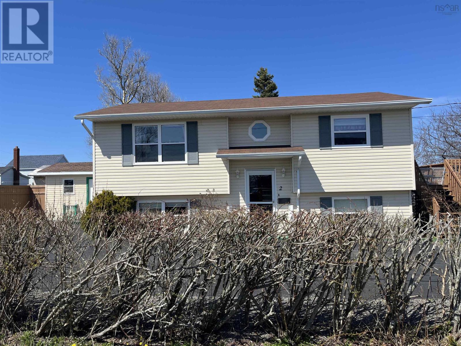 2 Cyrus Street, Glace Bay, Nova Scotia  B1A 6J7 - Photo 2 - 202512519