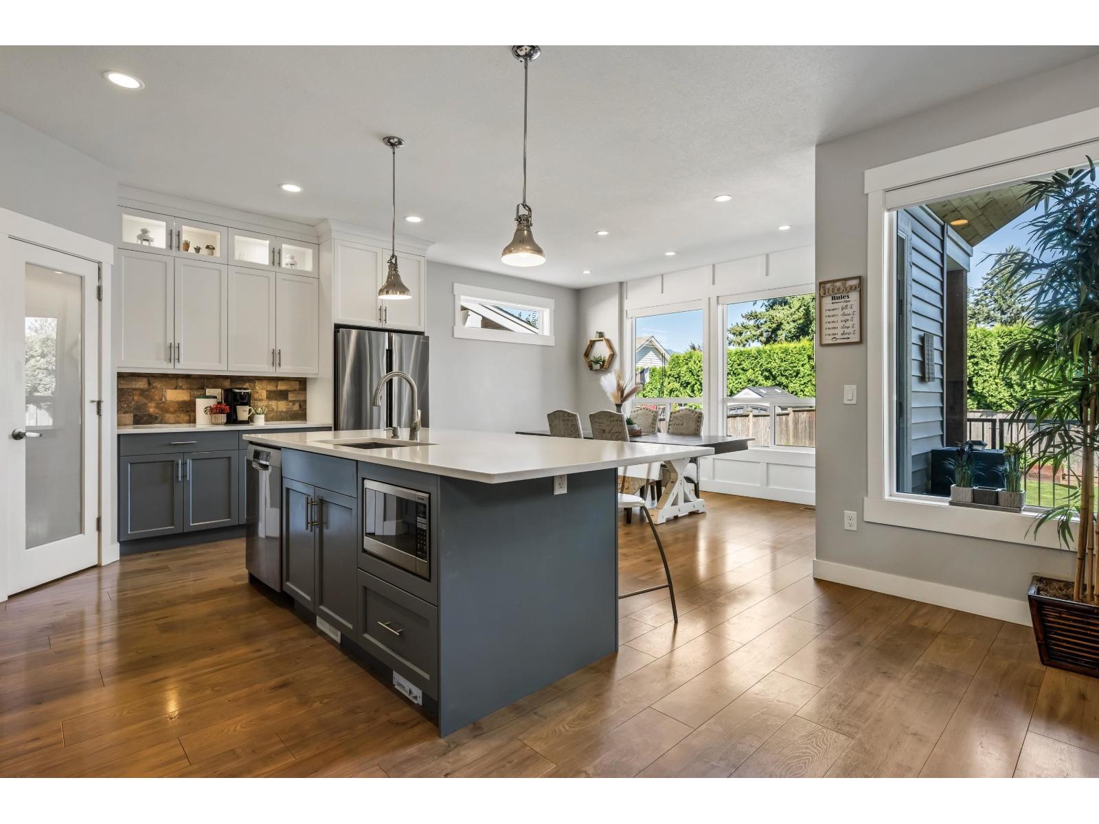 Property at 46445 STEVENSON ROAD image 3