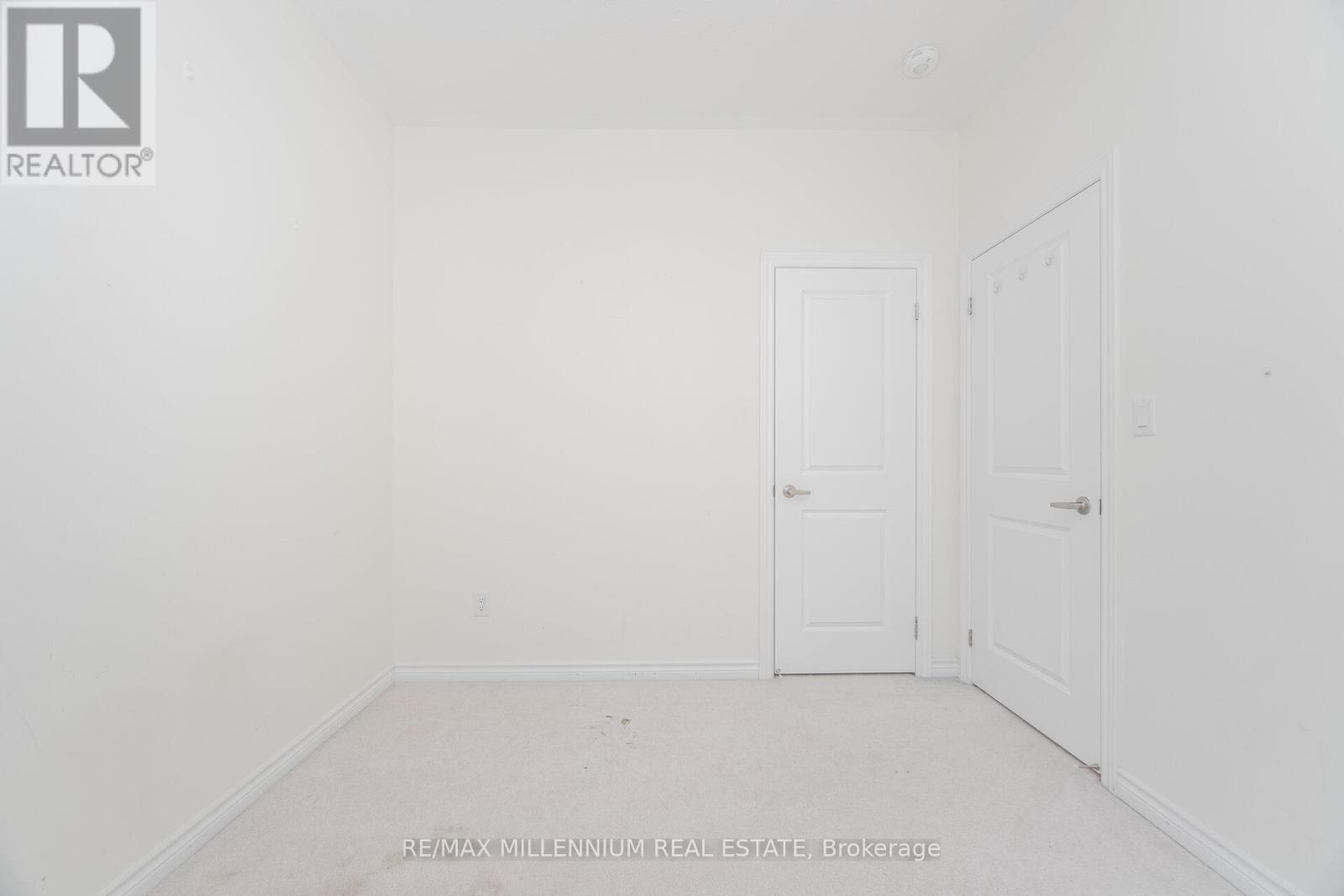 3 Neil Promenade, Caledon, Ontario  L7C 4H6 - Photo 38 - W12343014