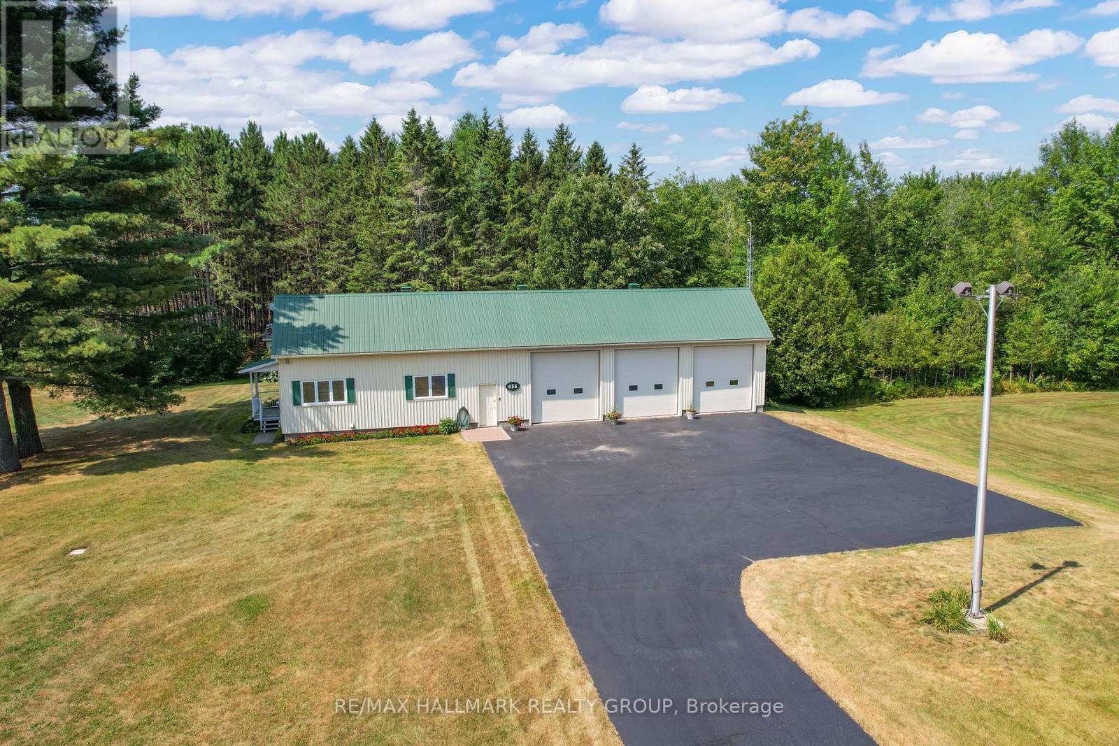 656 Ch Station Road, Alfred And Plantagenet, Ontario  K0B 1A0 - Photo 46 - X12343080