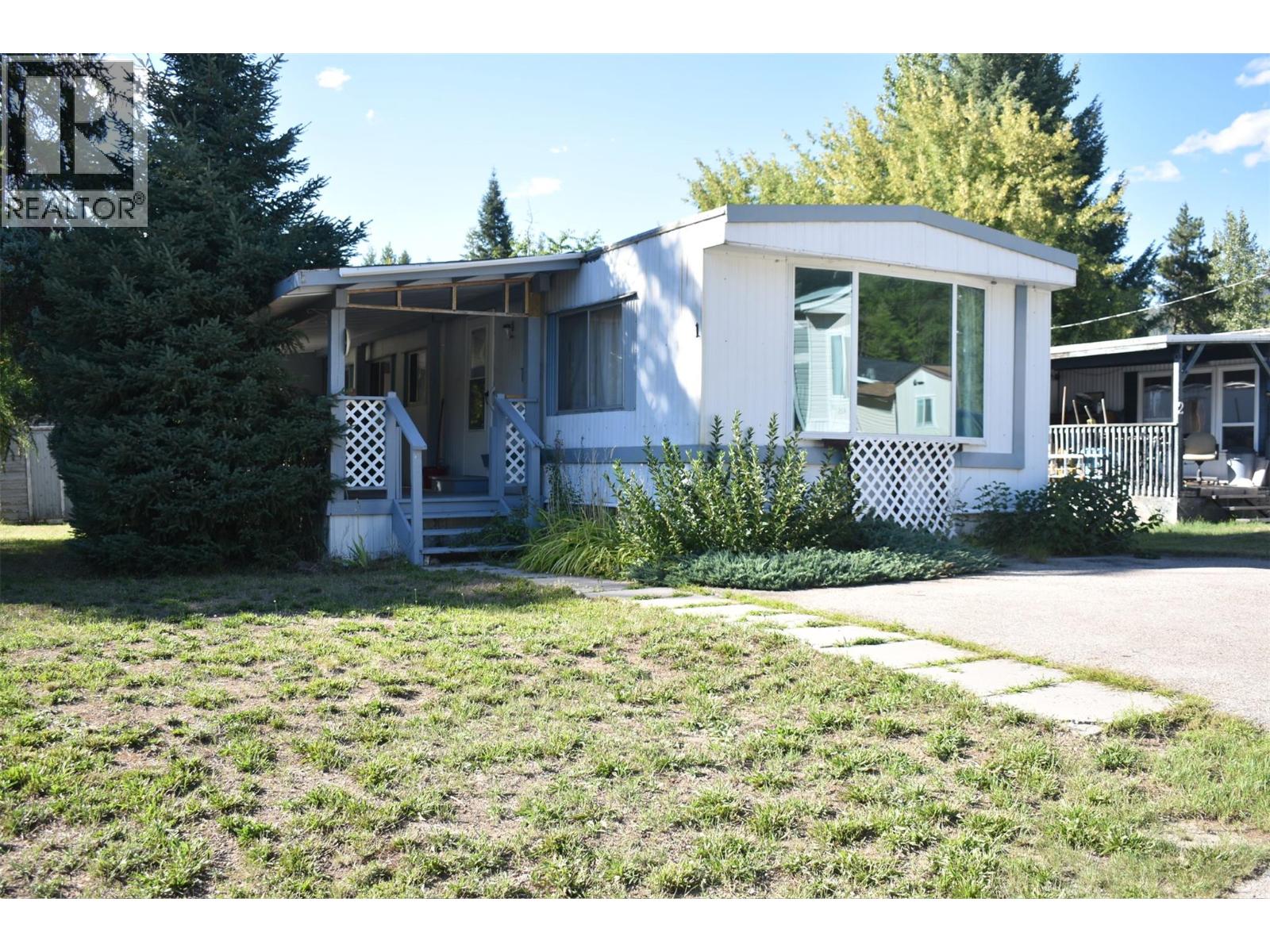 150 Tamarac Avenue Unit# 1, fruitvale, British Columbia