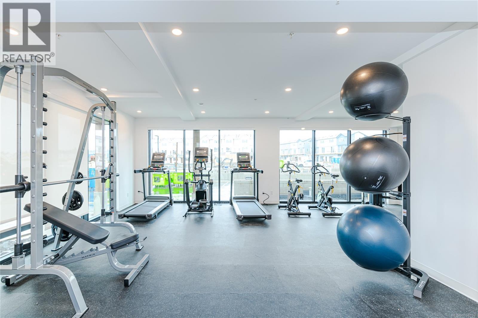 102 3564 A Ryder Hesjedal Way, Colwood, British Columbia  V9C 0V3 - Photo 3 - 1008193