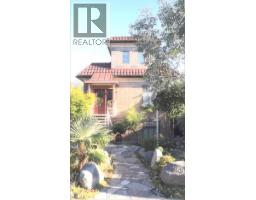 368 E 33RD AVENUE-183;