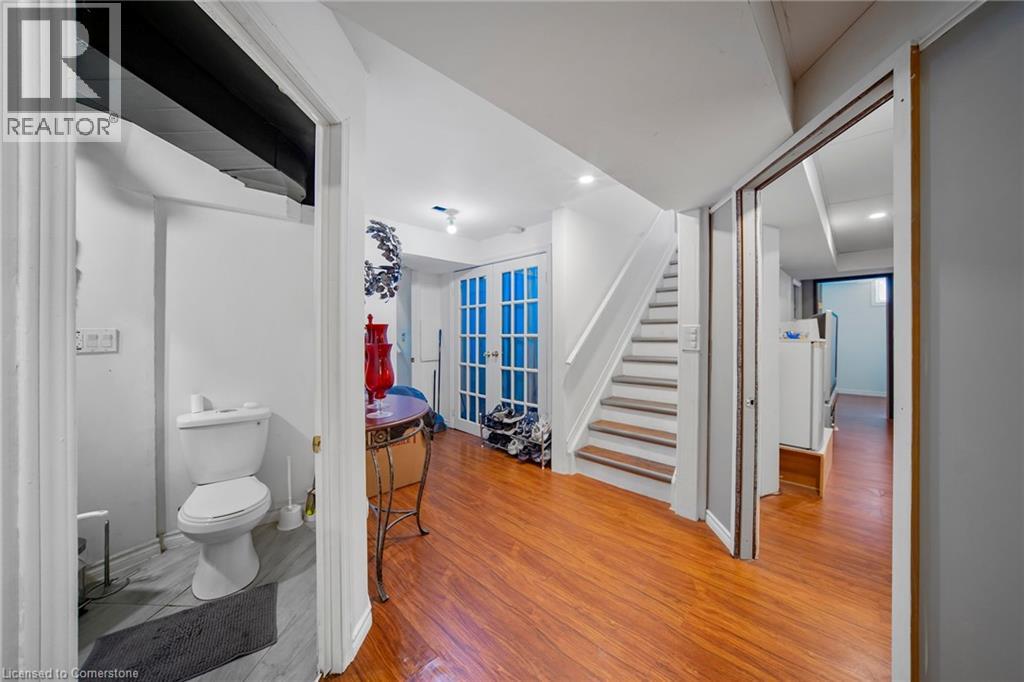 70 Fortissimo Drive, Hamilton, Ontario  L9C 0B8 - Photo 11 - 40755612