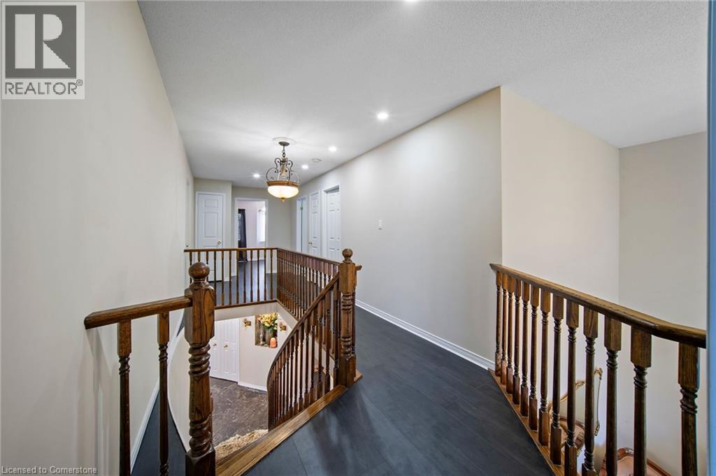 70 Fortissimo Drive, Hamilton, Ontario  L9C 0B8 - Photo 15 - 40755612