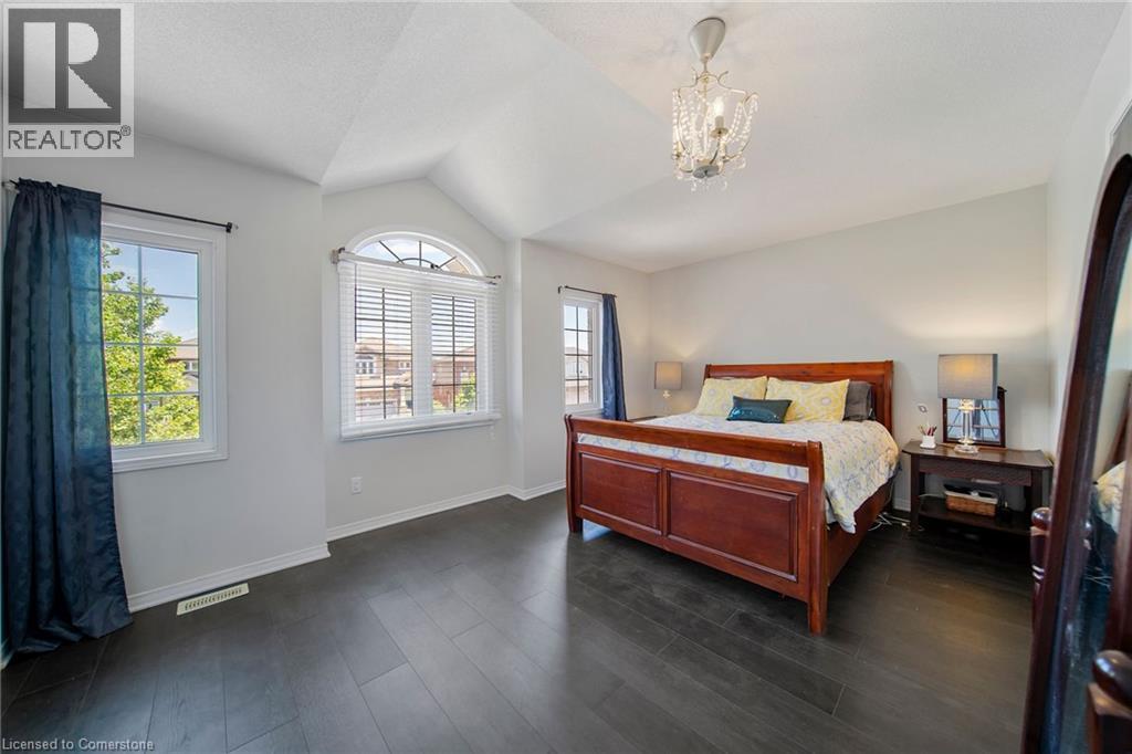 70 Fortissimo Drive, Hamilton, Ontario  L9C 0B8 - Photo 26 - 40755612
