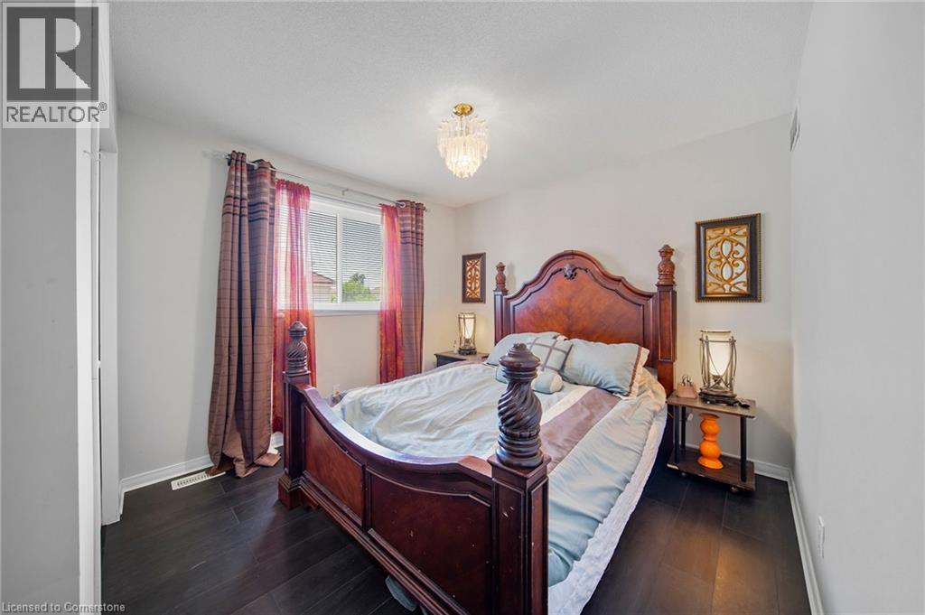 70 Fortissimo Drive, Hamilton, Ontario  L9C 0B8 - Photo 27 - 40755612