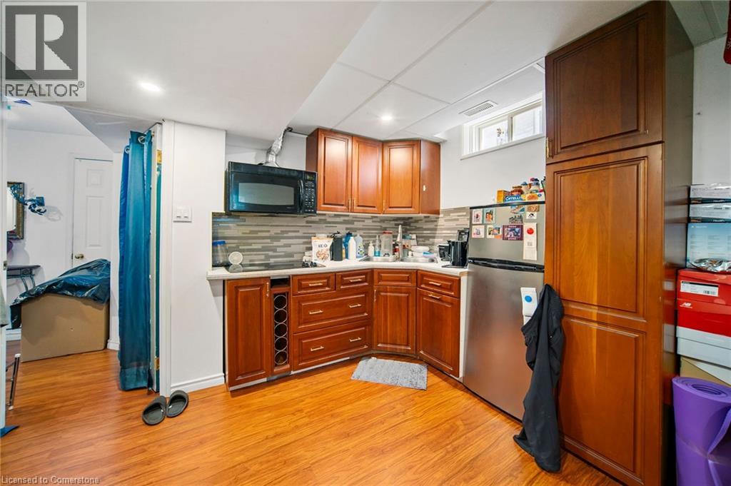 70 Fortissimo Drive, Hamilton, Ontario  L9C 0B8 - Photo 32 - 40755612
