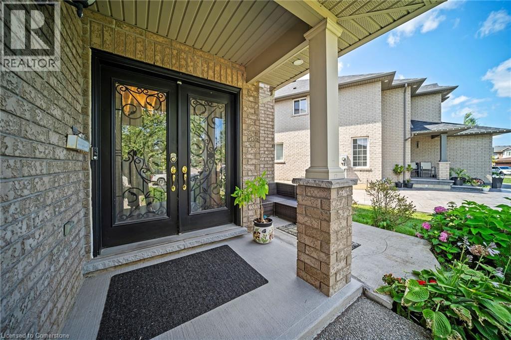 70 Fortissimo Drive, Hamilton, Ontario  L9C 0B8 - Photo 8 - 40755612