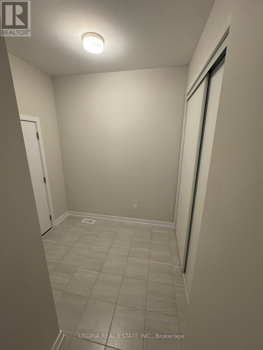 110 Hackamore Crescent, Ottawa, Ontario  K0A 2Z0 - Photo 15 - X12343068