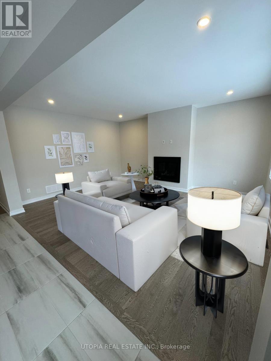 110 Hackamore Crescent, Ottawa, Ontario  K0A 2Z0 - Photo 5 - X12343068