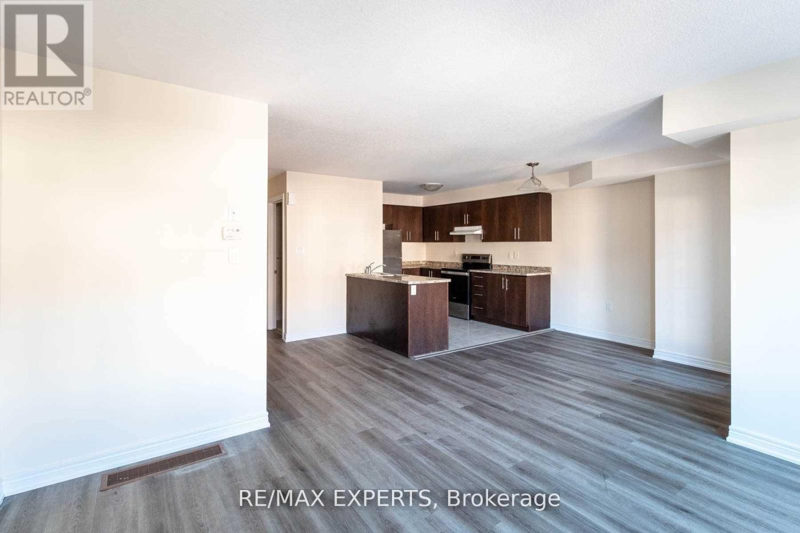 60 - 755 Linden Drive E, Cambridge, Ontario  N3H 0E4 - Photo 4 - X12343071