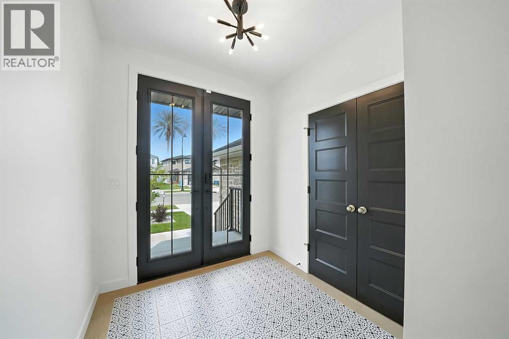 Property at 129 Emerald Drive image 4
