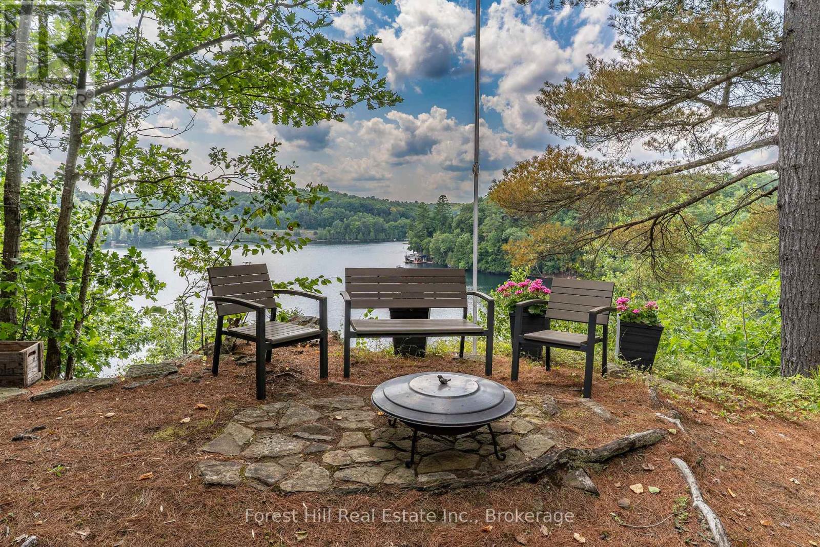 29 - 2324 Hwy 141 (Beaumont Bay Rd) Road, Muskoka Lakes, Ontario  P0B 1M0 - Photo 46 - X12343112
