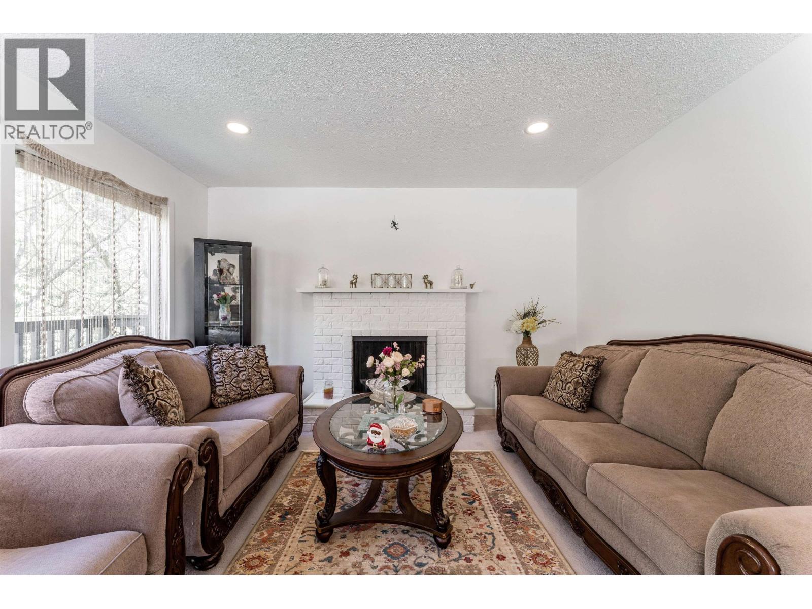 Property at 1949 MAHON AVENUE image 3