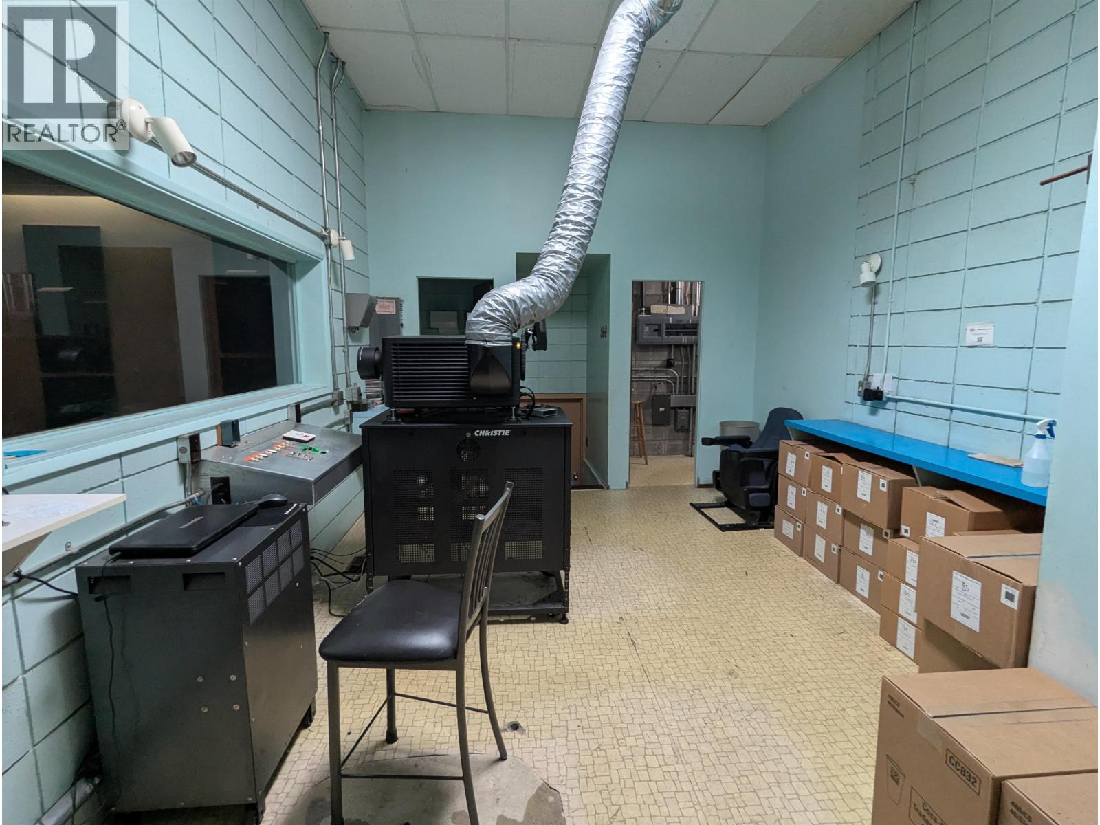 3731 Fourth Avenue, Smithers, British Columbia  V0J 2N3 - Photo 18 - C8071436