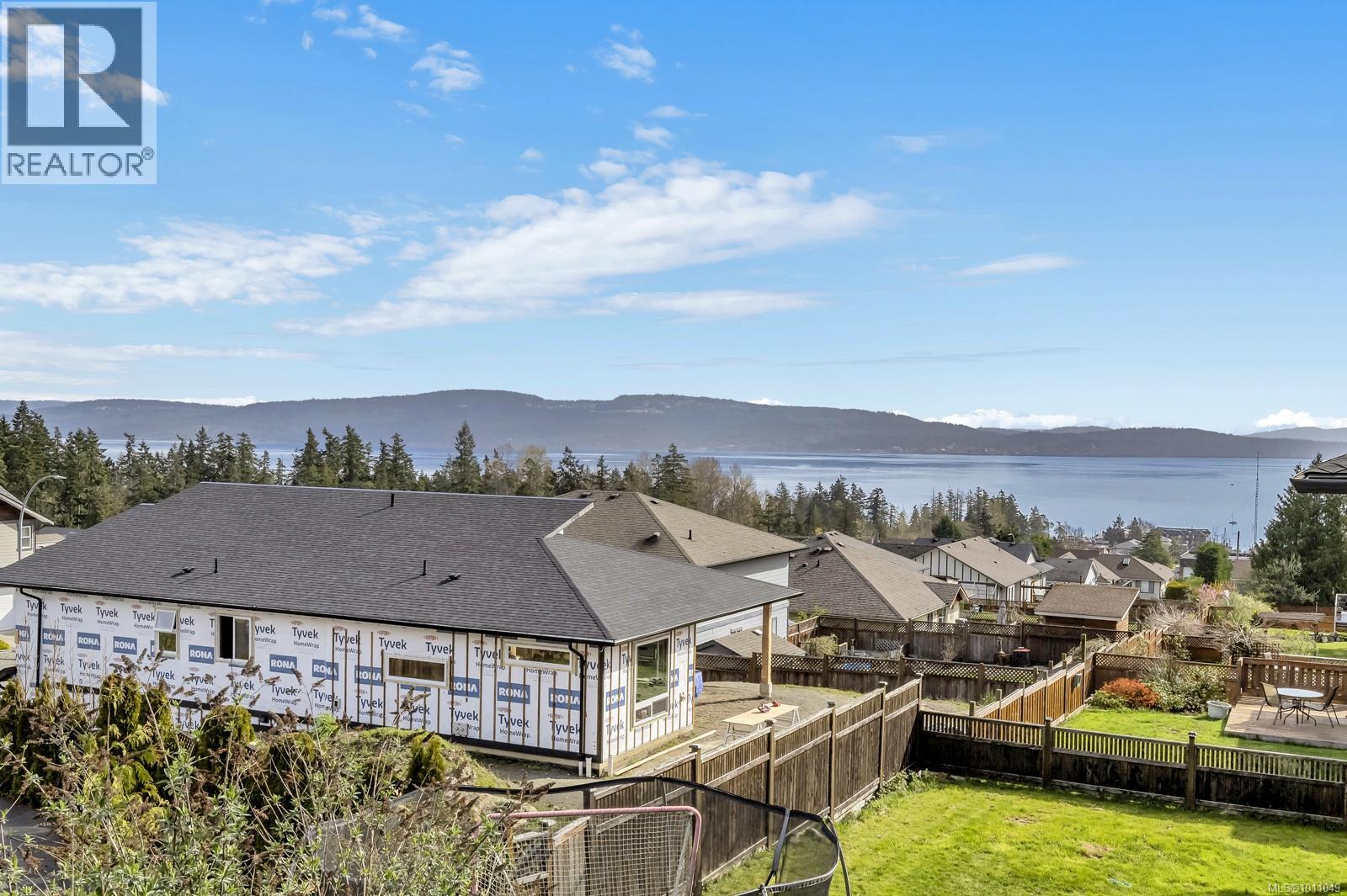 1735 Robert St, Crofton, British Columbia  V0R 1R0 - Photo 3 - 1011049