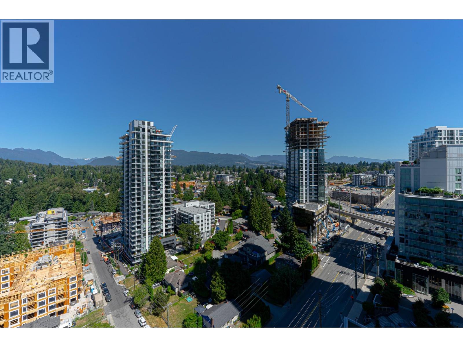2105 520 COMO LAKE AVENUE, Coquitlam, British Columbia