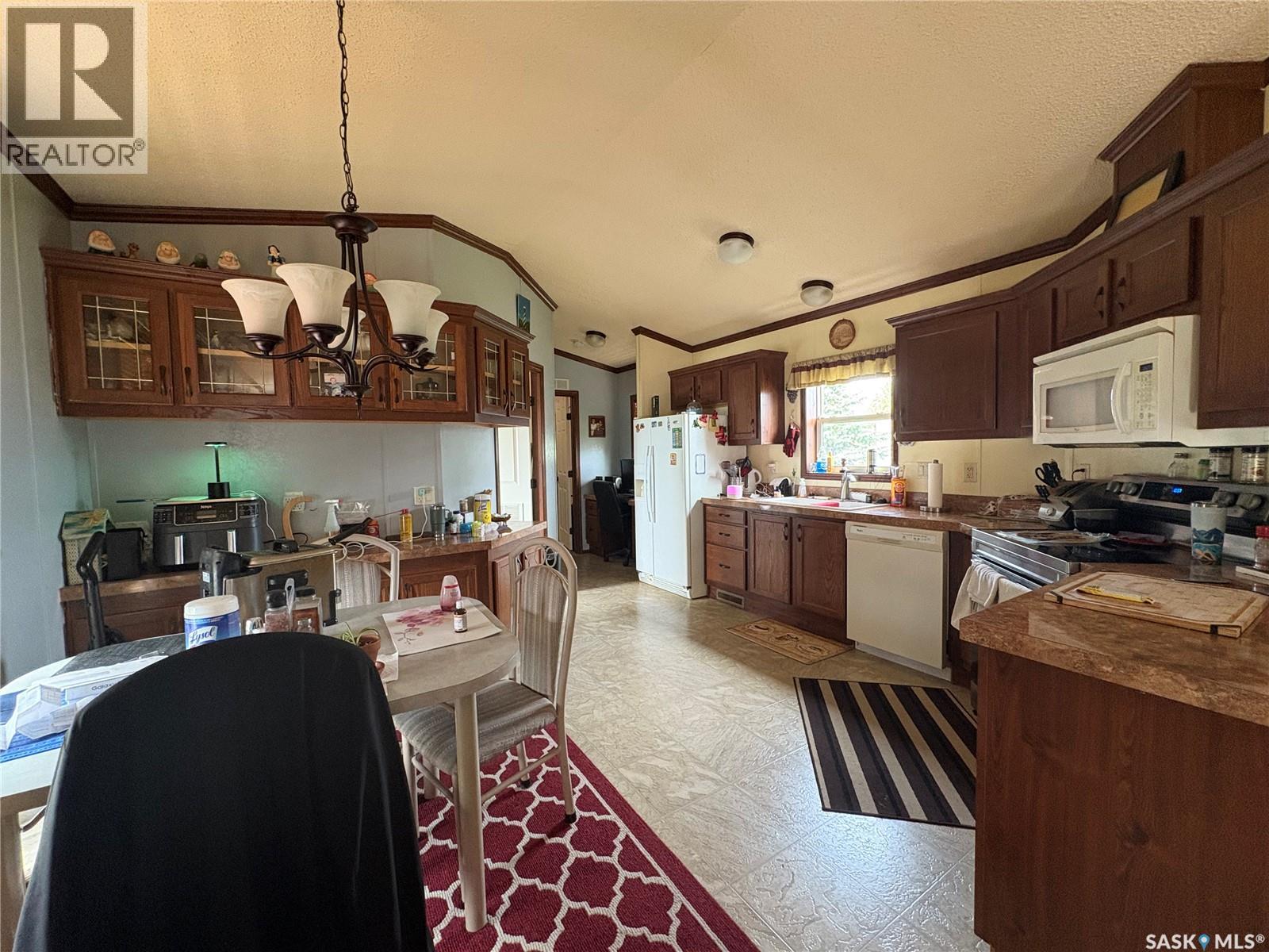 101 Montreal Street, Melville, Saskatchewan  S0A 2P0 - Photo 4 - SK015505