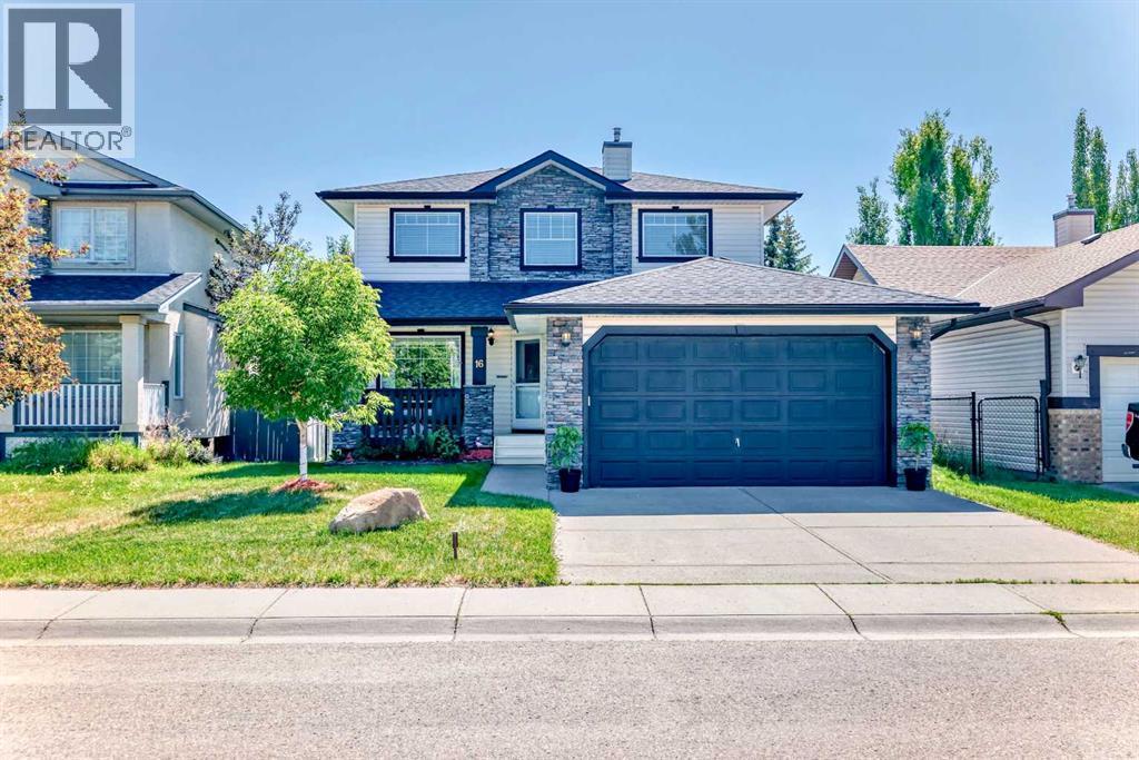 Property at 16 Cimarron Crescent image 1