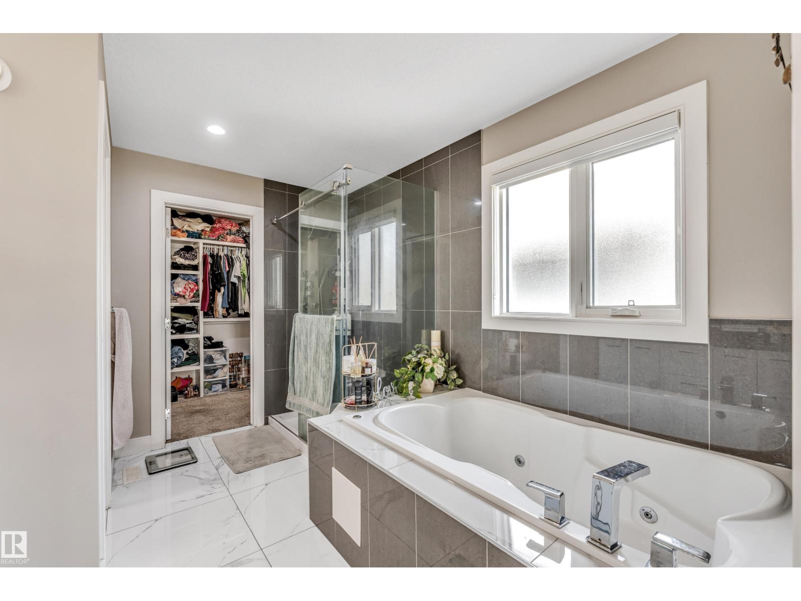 3628 Keswick Bv Sw, Edmonton, Alberta  T6W 3S5 - Photo 45 - E4452797