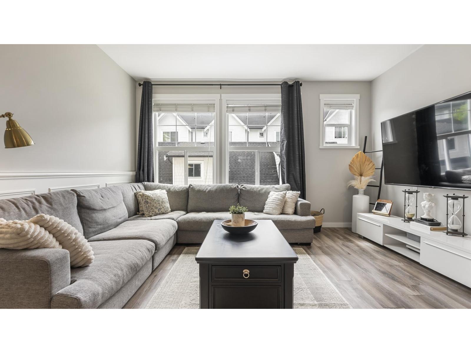 6 14905 60th Avenue, Surrey, British Columbia  V3S 1R8 - Photo 2 - R3036949