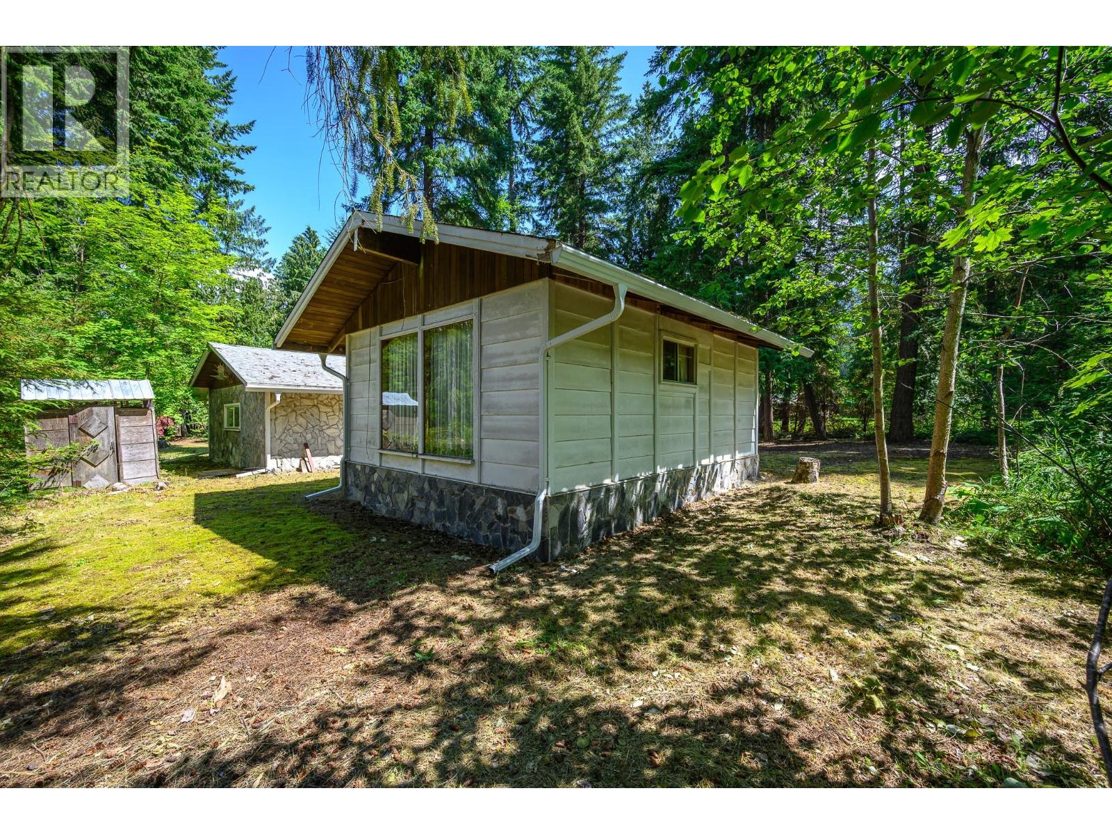 Photo 8 at 714 Westminster Road, Sicamous, Swansea Point Photo 8 at 714 Westminster Road, Sicamous, Swansea Point