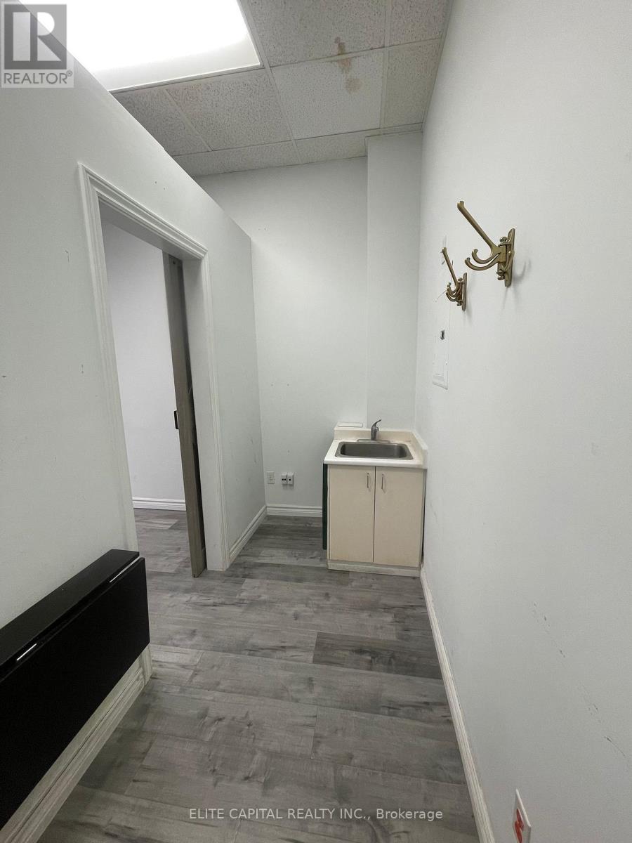 35 - 398 Ferrier Street, Markham (Milliken Mills West), Ontario  L3R 2Z5 - Photo 6 - N12343131