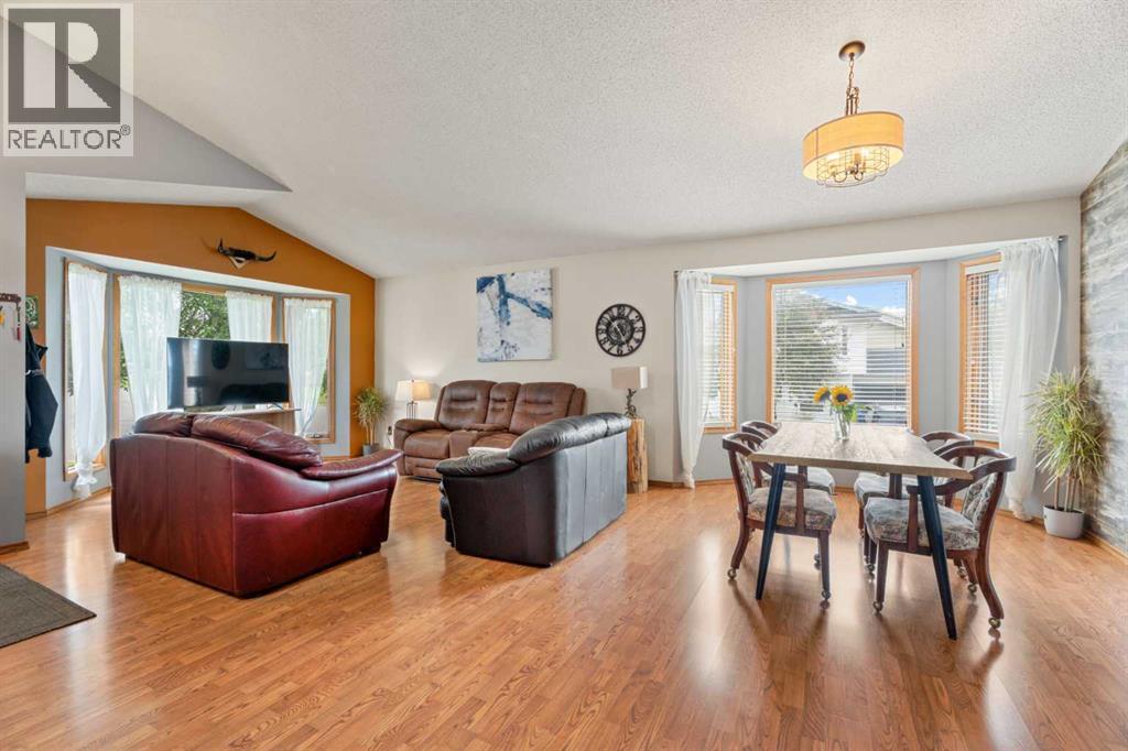 Property at 109 Downey Place image 5