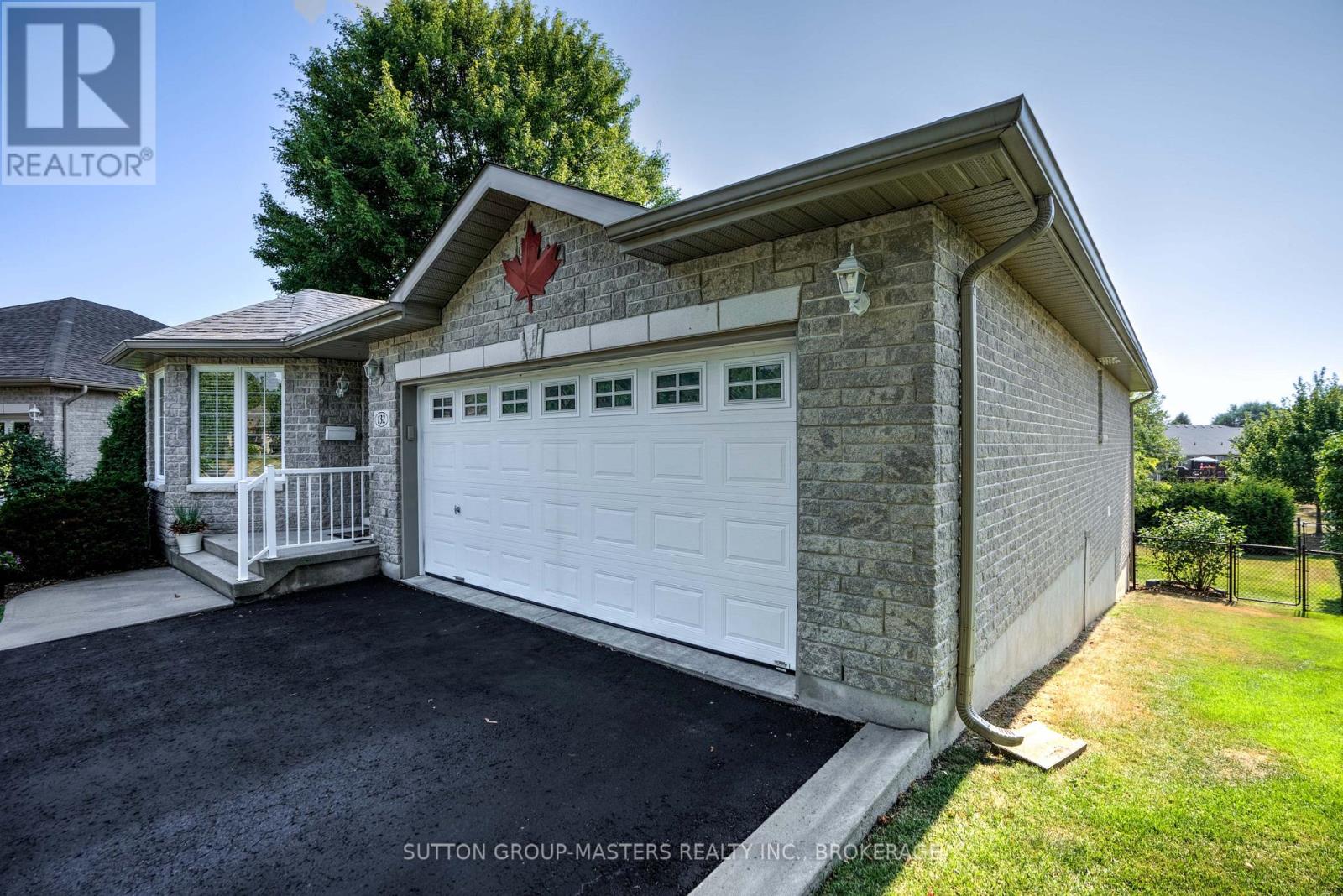 Property at 132 FARMSTEAD COURT image 5