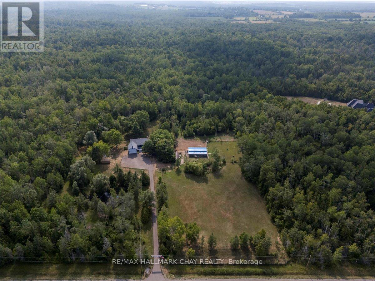 25222 Park Road, Georgina, Ontario  L0E 1R0 - Photo 1 - N12343166