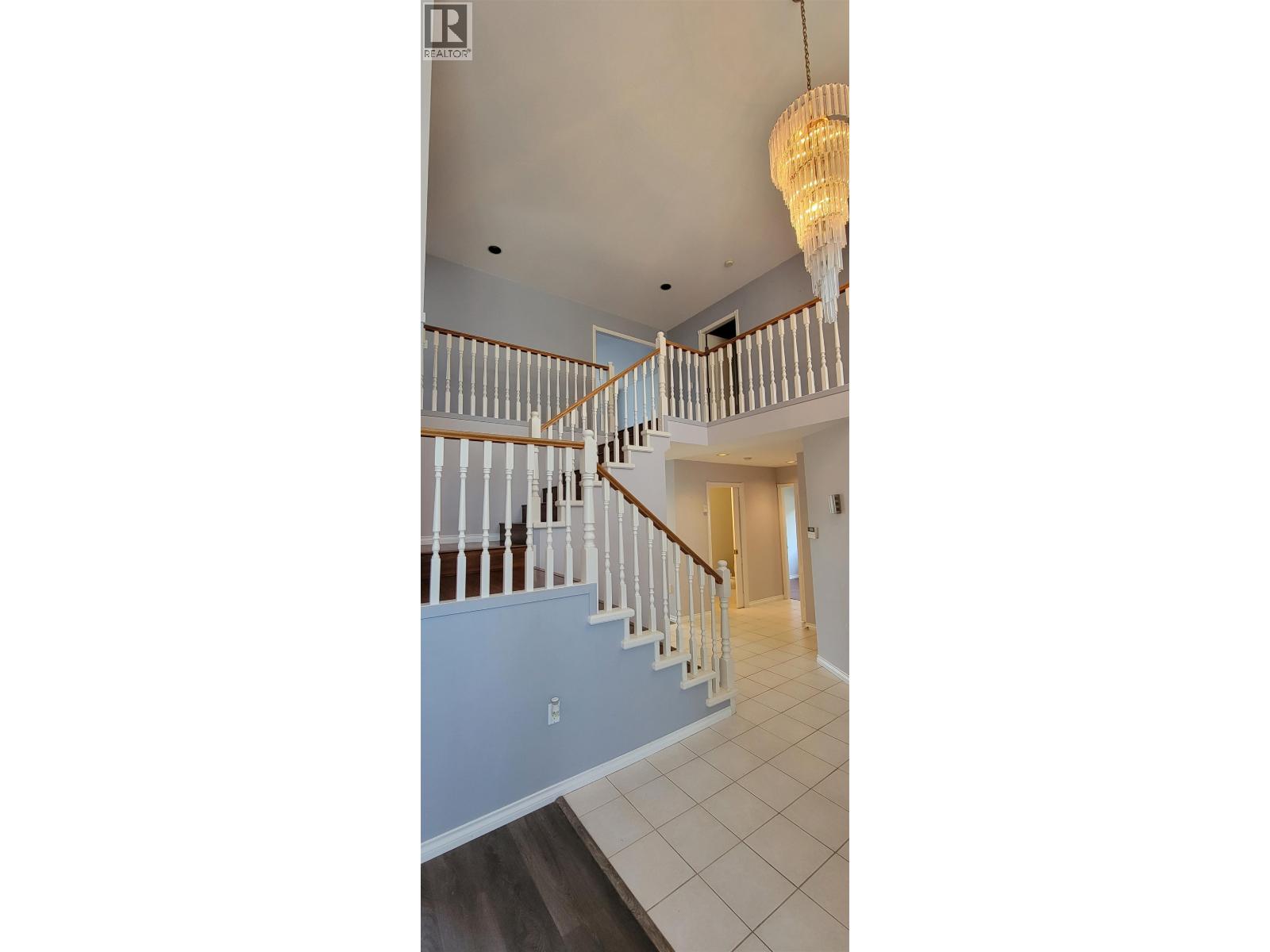3320 Rakanna Place, Coquitlam, British Columbia  V3E 3B2 - Photo 8 - R3036053