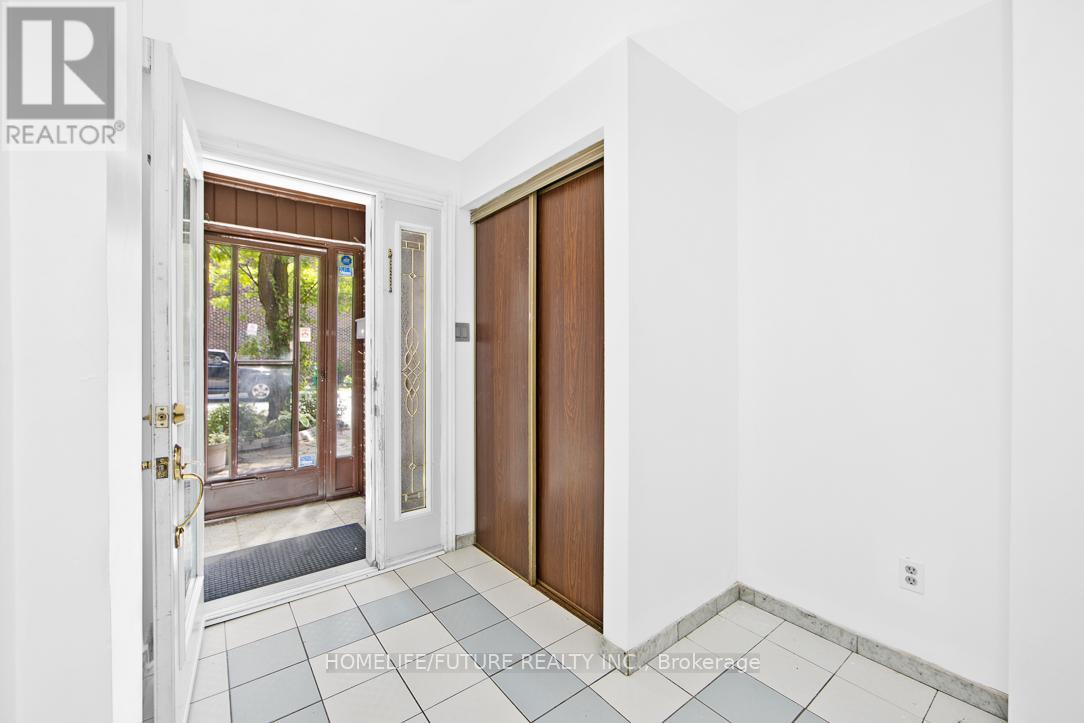 Property at 2 - 4020 BRANDON GATE DRIVE image 3