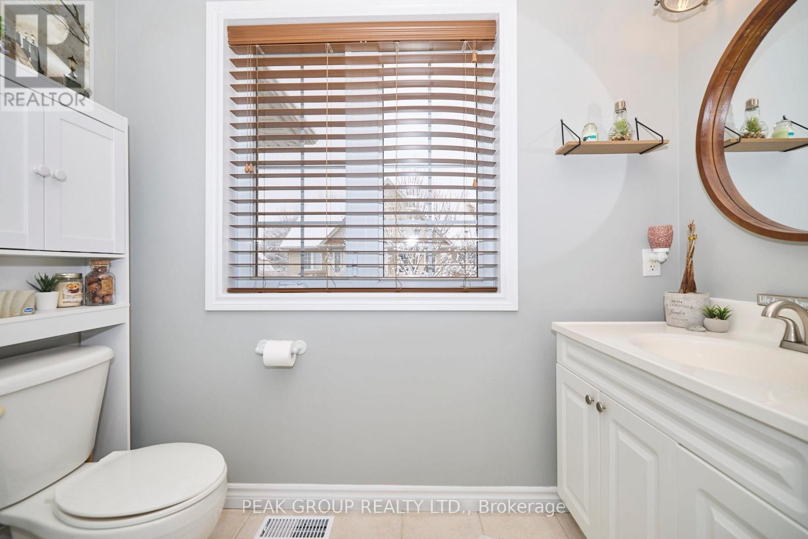 4 - 6263 Valley Way, Niagara Falls, Ontario  L2E 0A1 - Photo 14 - X12343195