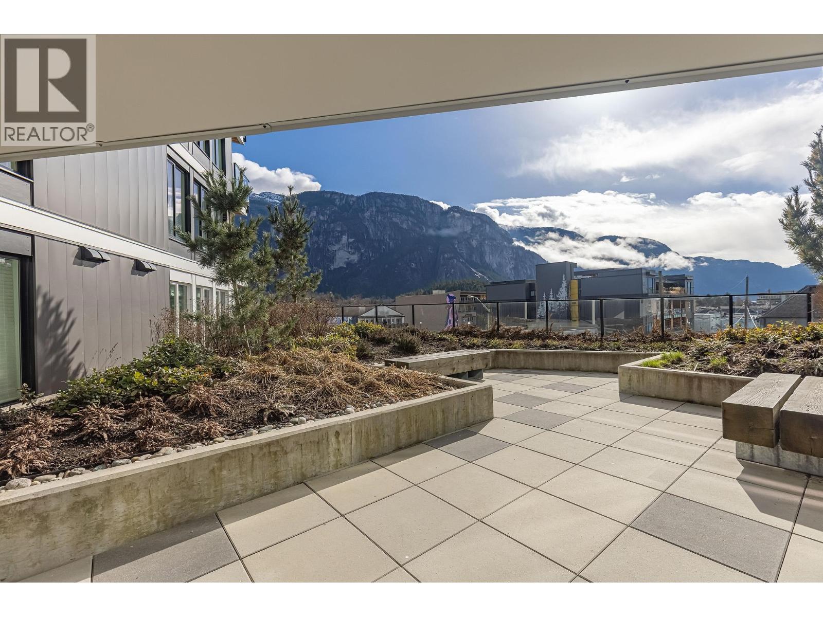 307 1365 Pemberton Avenue, Squamish, British Columbia  V8B 1B7 - Photo 19 - R3037061