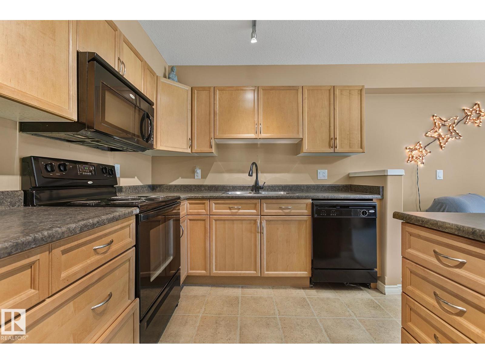 Property at #110 1589 GLASTONBURY BV NW image 4