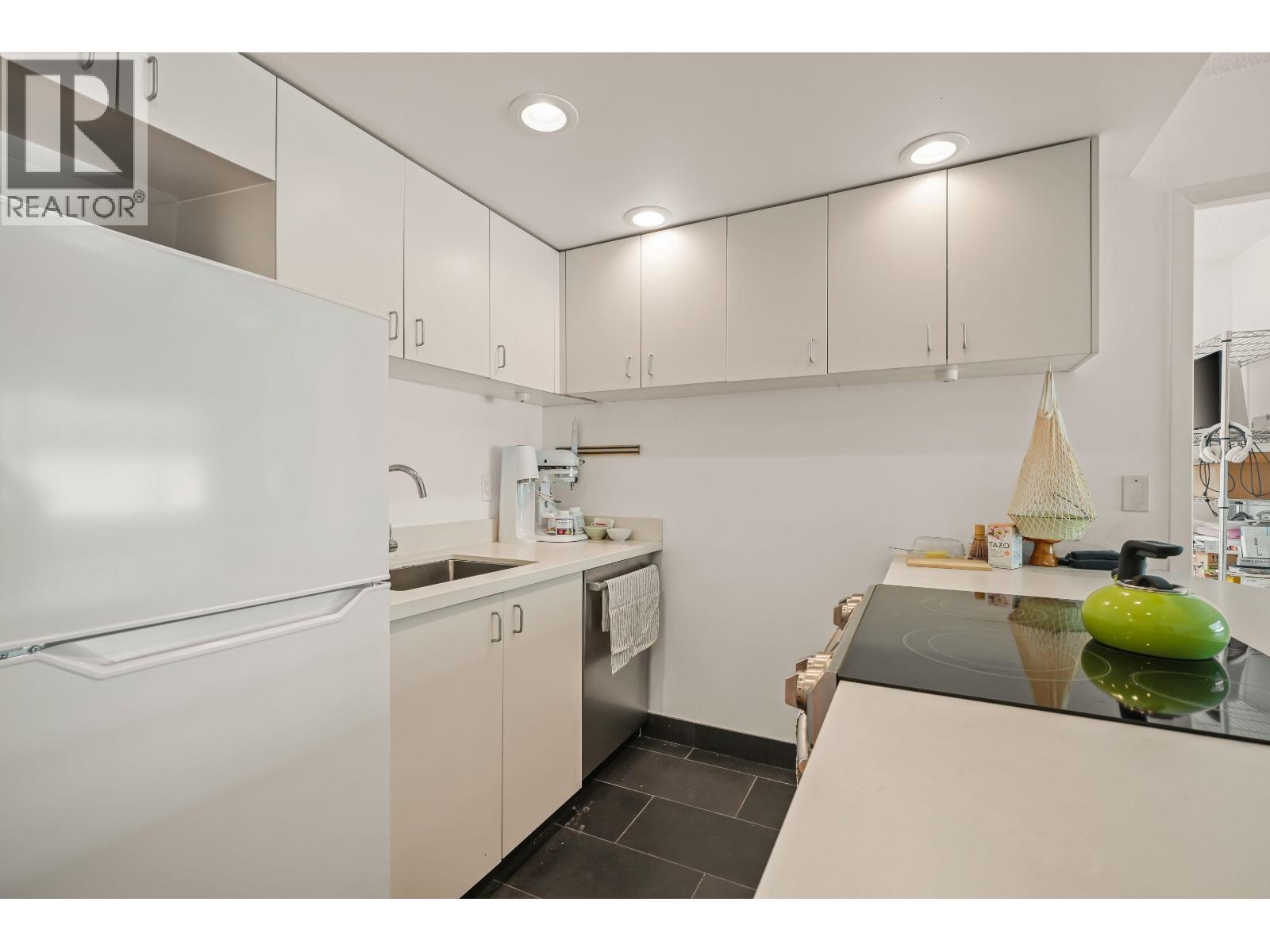 2 1235 W 10th Avenue, Vancouver, British Columbia  V6H 1J5 - Photo 4 - R3036402