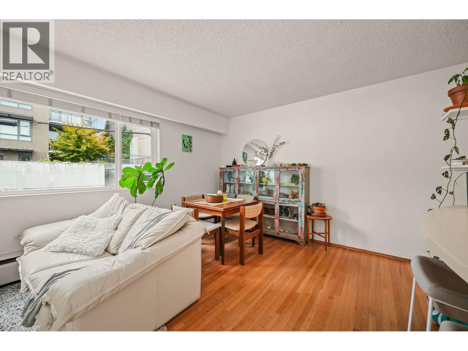 2 1235 W 10th Avenue, Vancouver, British Columbia  V6H 1J5 - Photo 8 - R3036402
